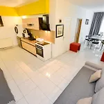 Ideal Unirii Square Apartamento *