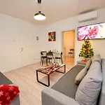Ideal Unirii Square Apartment