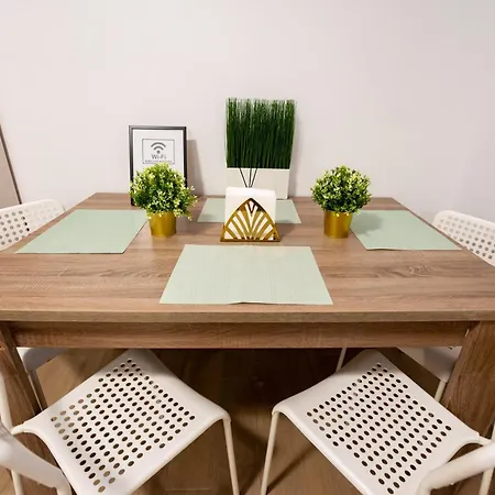 Ideal Unirii Square *