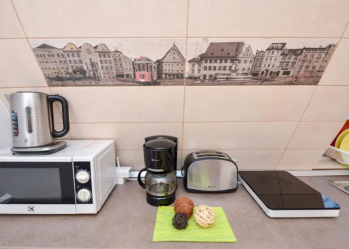 Ideal Unirii Square * בוקרשט