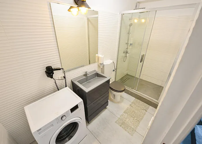 Ideal Unirii Square *