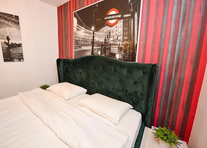 Ideal Unirii Square Bukarest