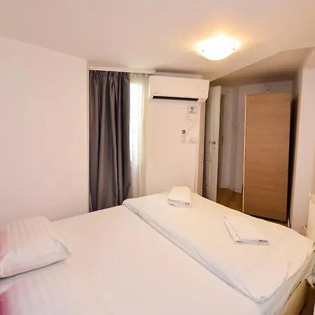 Ideal Unirii Square דירה